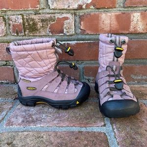 Kids Keen purple wintersport snow boots